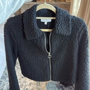 Black furry cropped zipper jacket